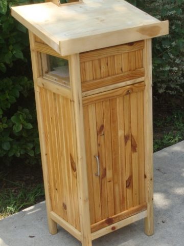 Pine Donation Stand